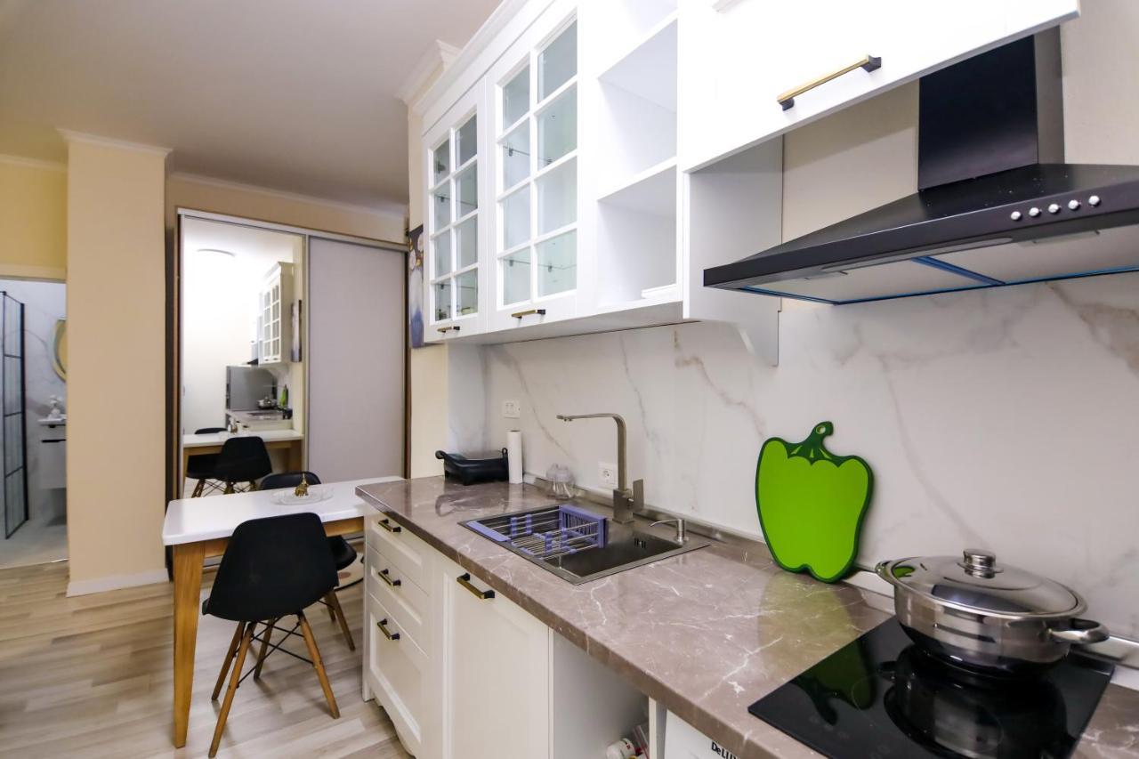 Nazari Apartment 1 Tirana Exteriör bild